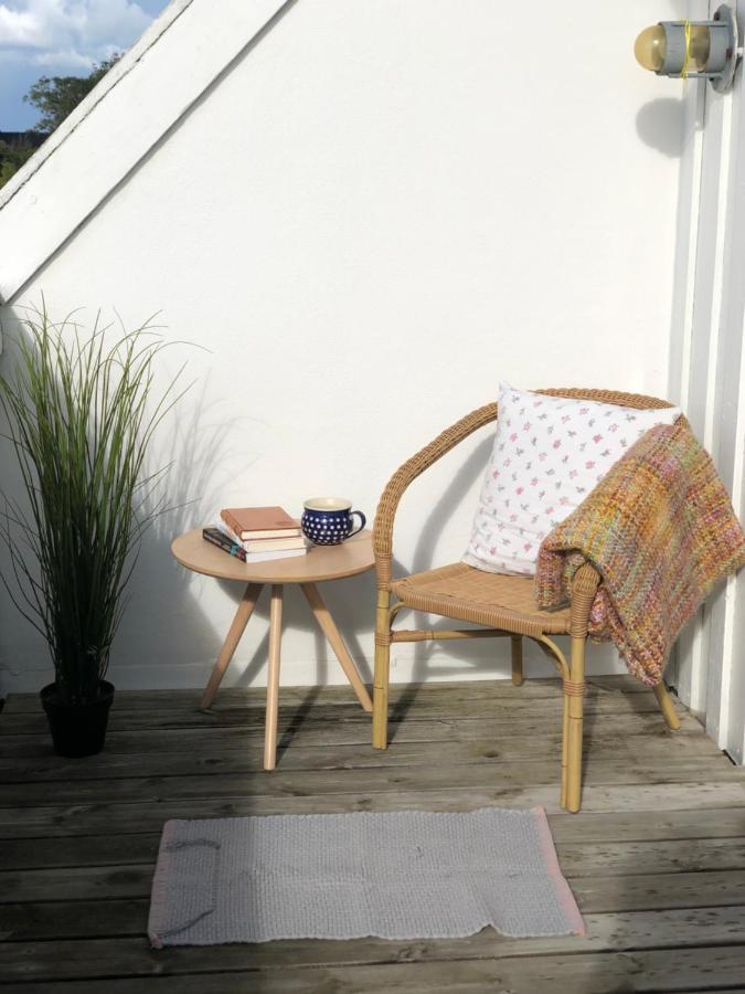 Dejligt Vaerelse Med Eget Bad Og Havudsigt Apartment Assens Bagian luar foto